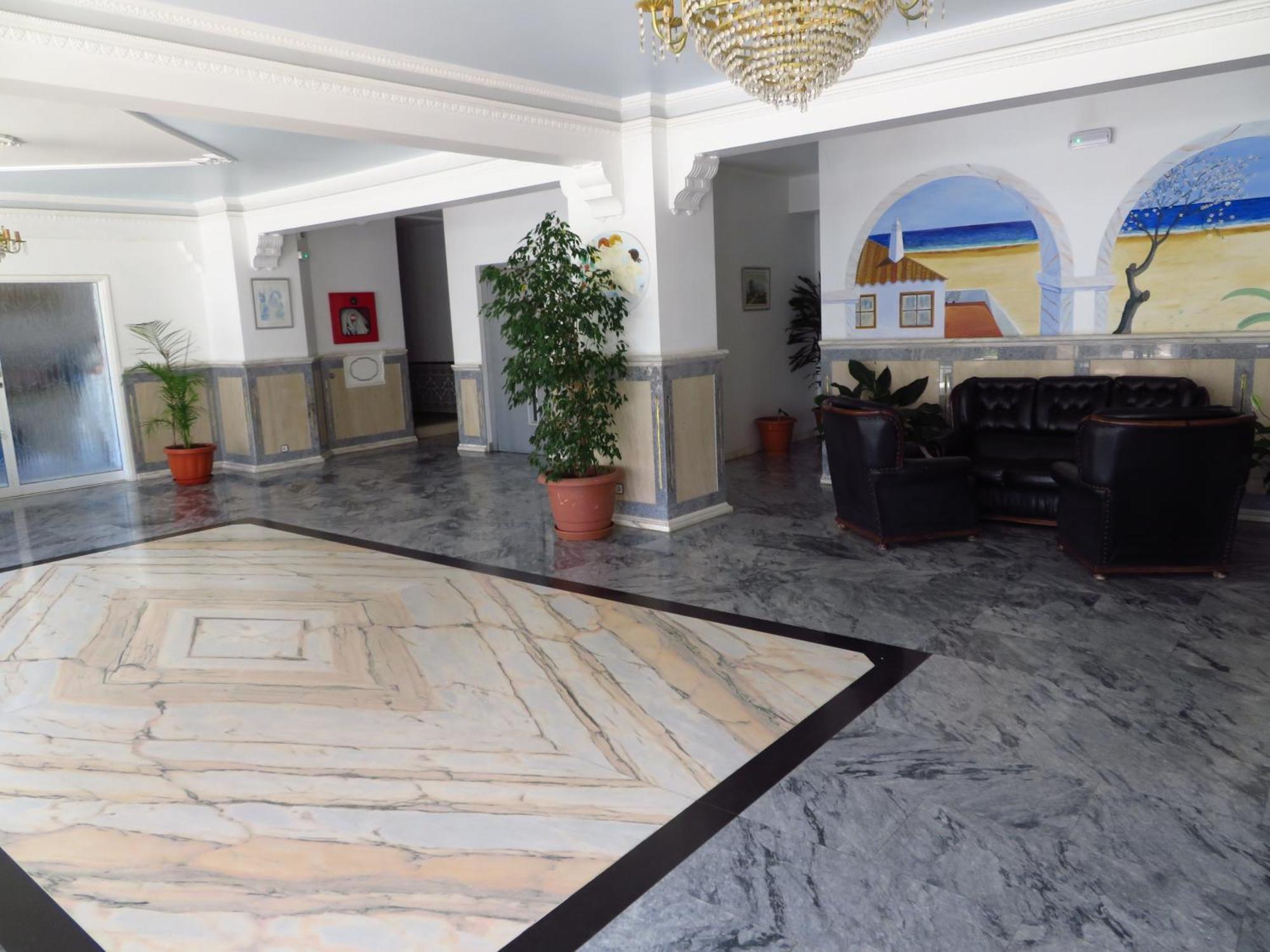 Apartamentos Carolino Monte Gordo Exteriér fotografie